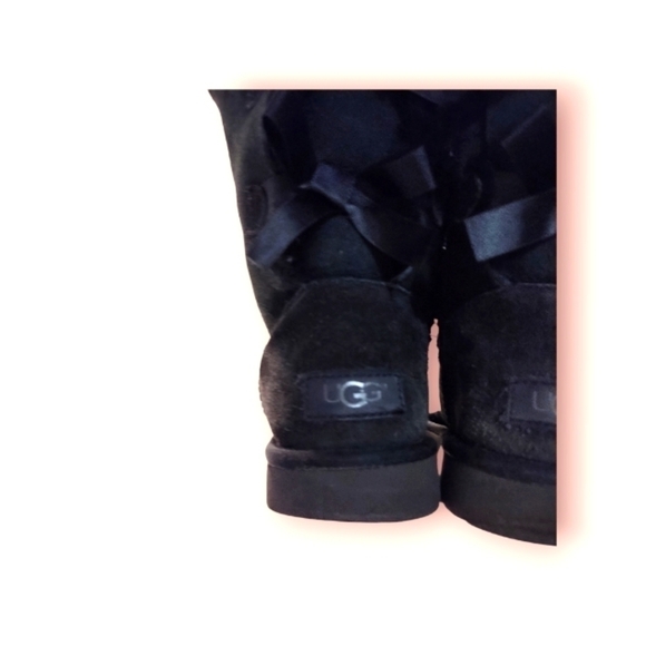 UGG CLASSIC BAILEY BOW II MID CALF - Picture 5 of 15